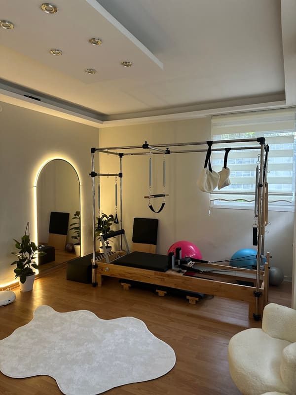 Cello’s Reformer Pilates – Birebir & Düet Özel Ders (Bakırköy — Bakırköy pilates stüdyosu