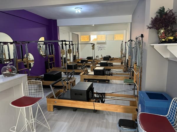 Çiğli HtC Pilates Reformer Studio & Çiğli Pilates — Çiğli pilates stüdyosu
