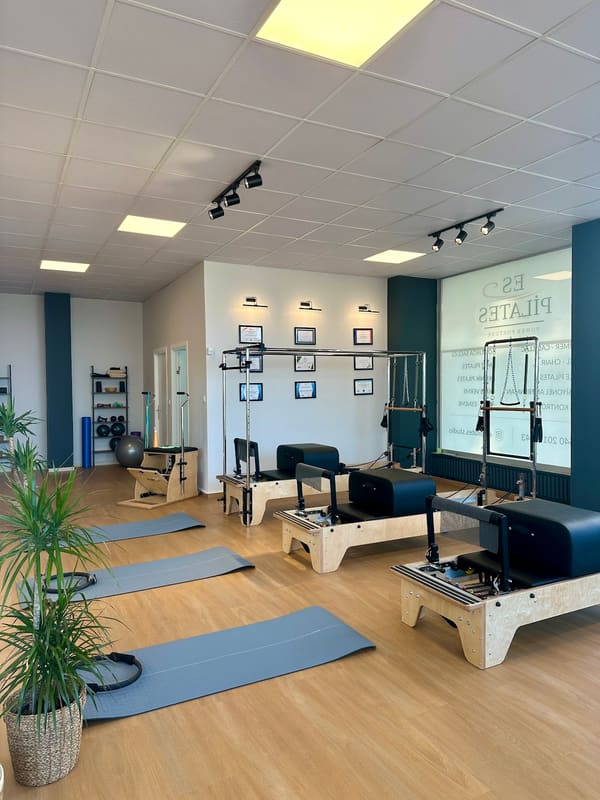 Es pilates studio — Torbalı pilates stüdyosu