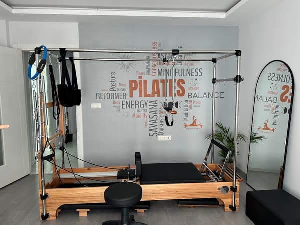 Fizyoterapist Merve Kılıç Fizik Tedavi & Pilates — Sarıçam pilates stüdyosu