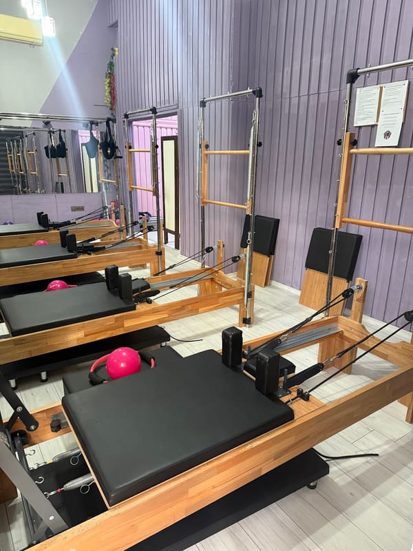 Fk Akademi & Reformer Pilates — Muratpaşa pilates stüdyosu