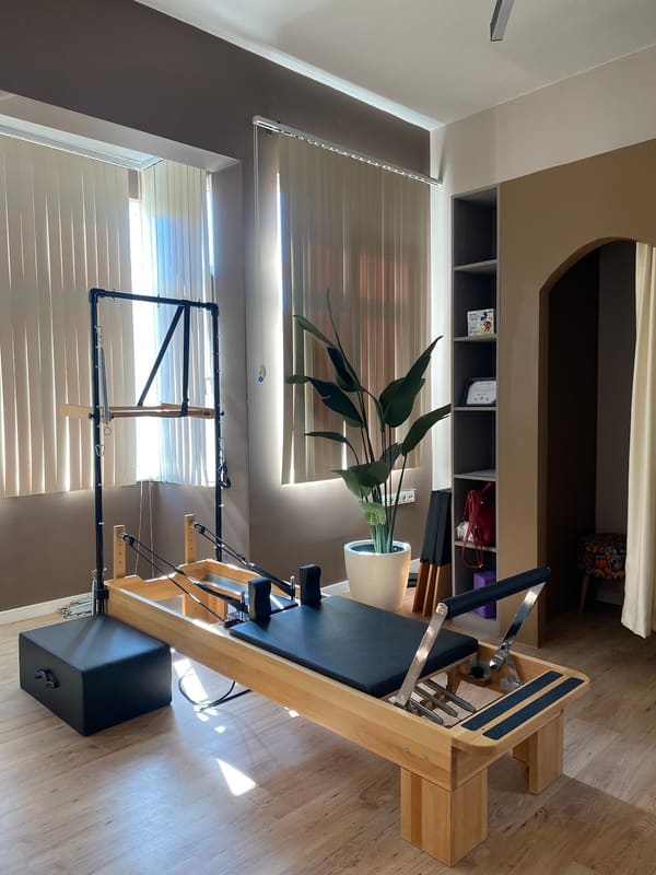 julietta pilates stüdyosu — Ayvalık pilates stüdyosu