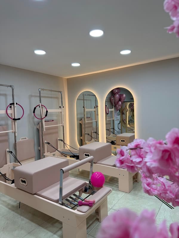 Loca Pilates Studio — Zeytinburnu pilates stüdyosu