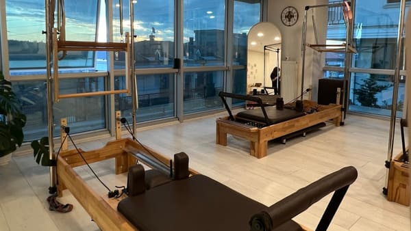 Mena Pilates — Sarıyer pilates stüdyosu