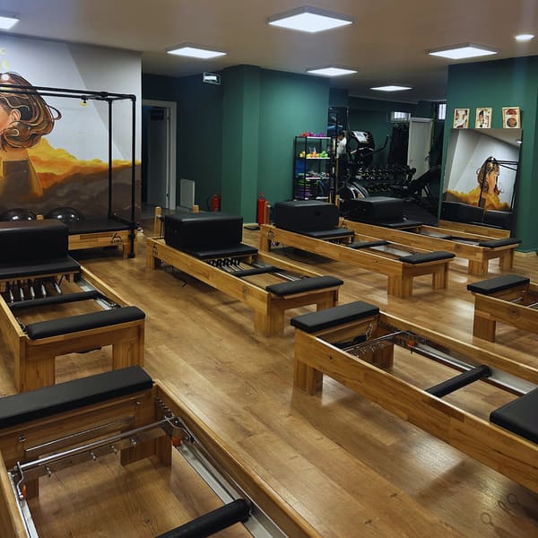 Moonlight Pilates Studio Eyüpsultan — Eyüpsultan pilates stüdyosu