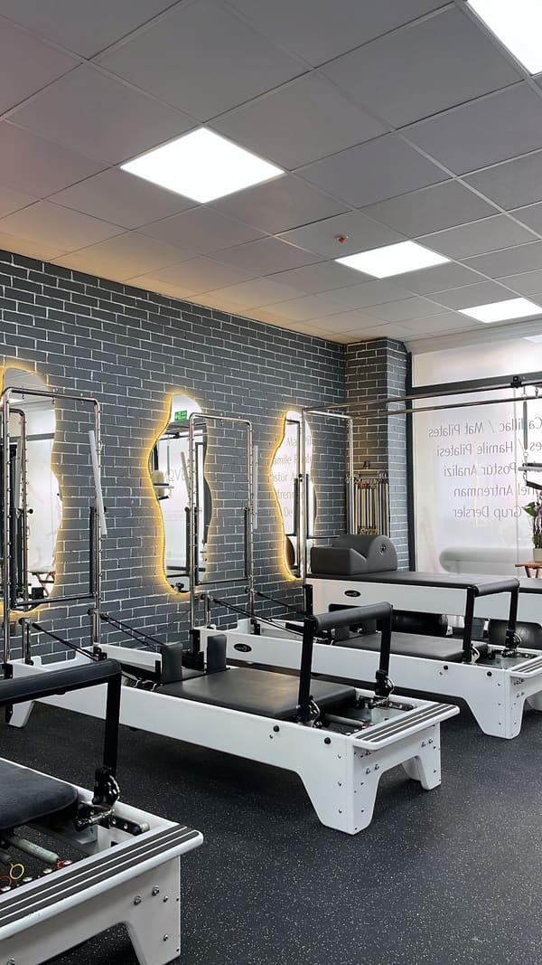 Move Pilates Studio — Başakşehir pilates stüdyosu