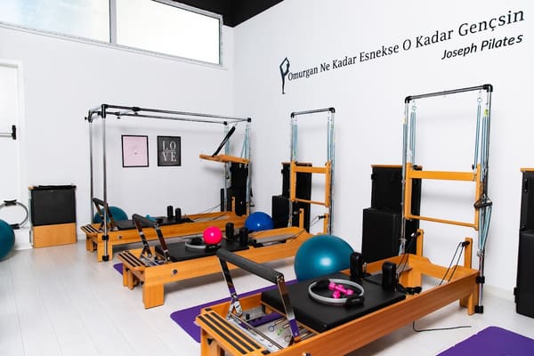 Nefes Pilates ve Sağlıklı Yaşam Merkezi — Başakşehir pilates stüdyosu