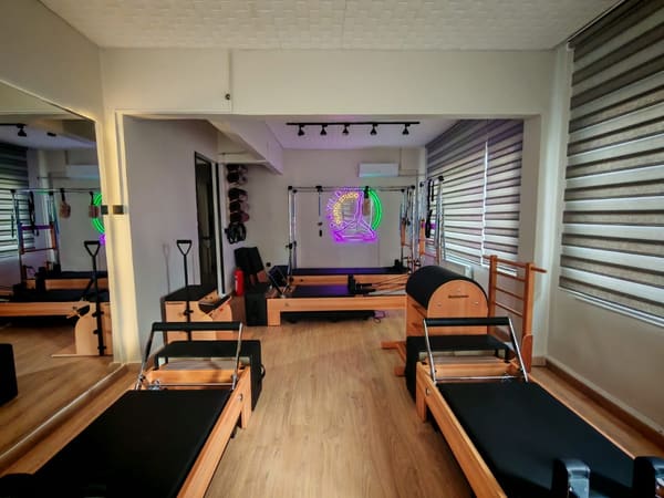Payluna pilates studio — Bakırköy pilates stüdyosu